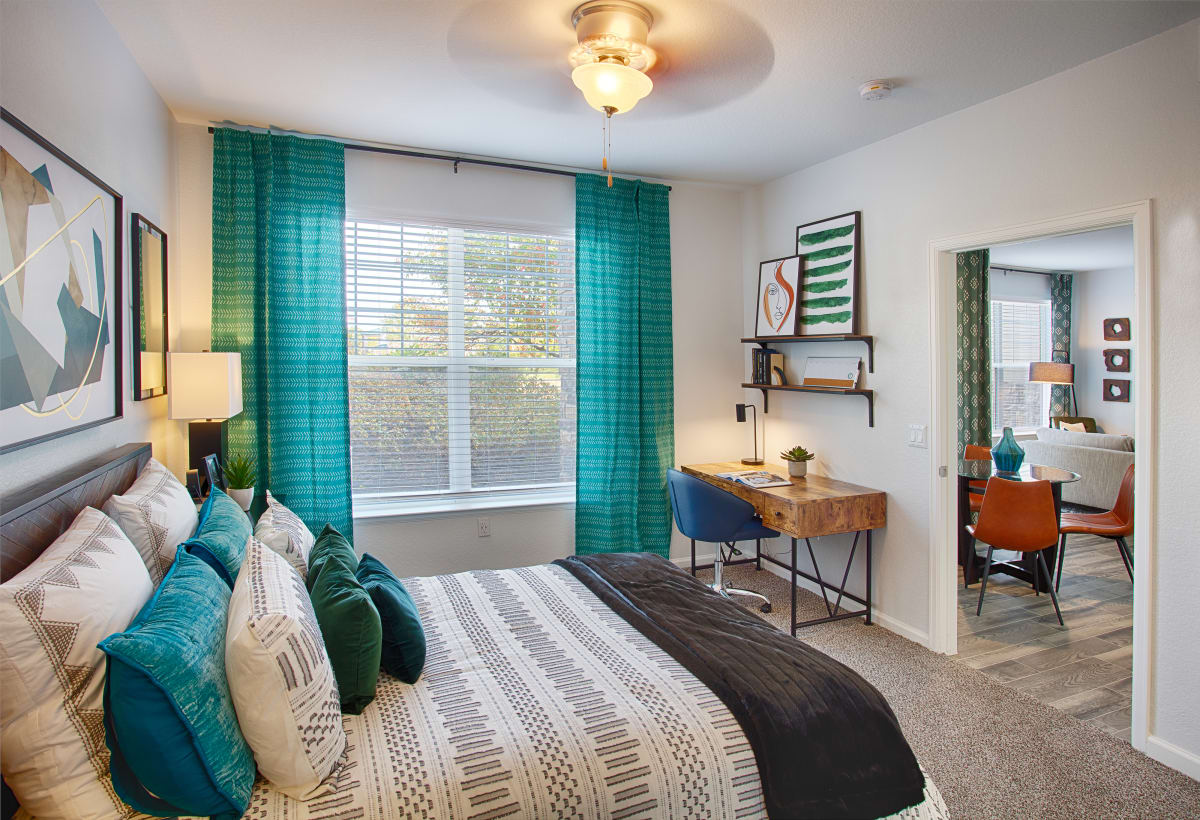 Stone Cliff Aurora Apartments for Rent in Aurora Stonecliff